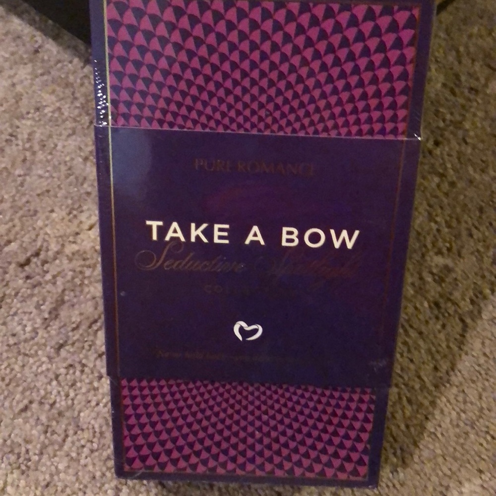 Take A Bow - Seductive Spotlight Collection